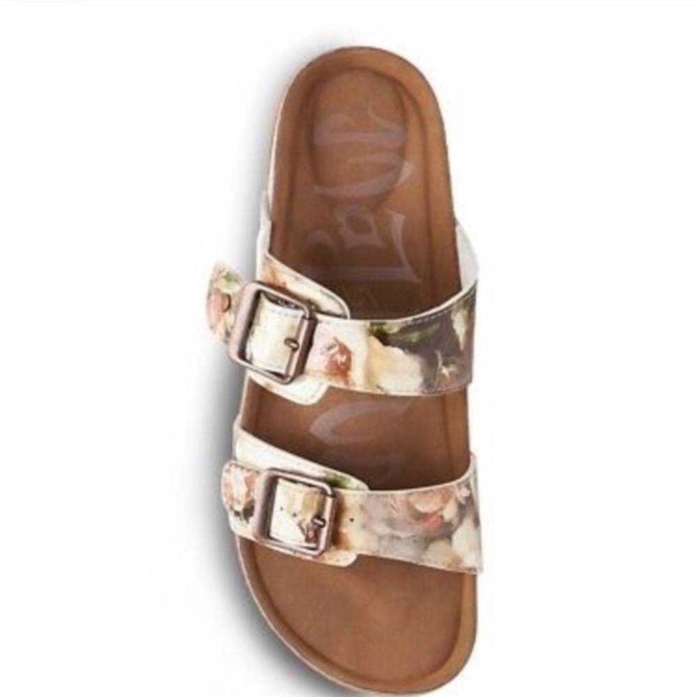 Like Birkenstock floral sandals
